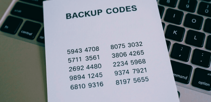Ausdruck einer Backup-Liste zur Wiederherstellung von Authentifizierungs-Accounts